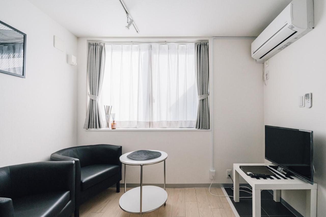 Inn 5963 *